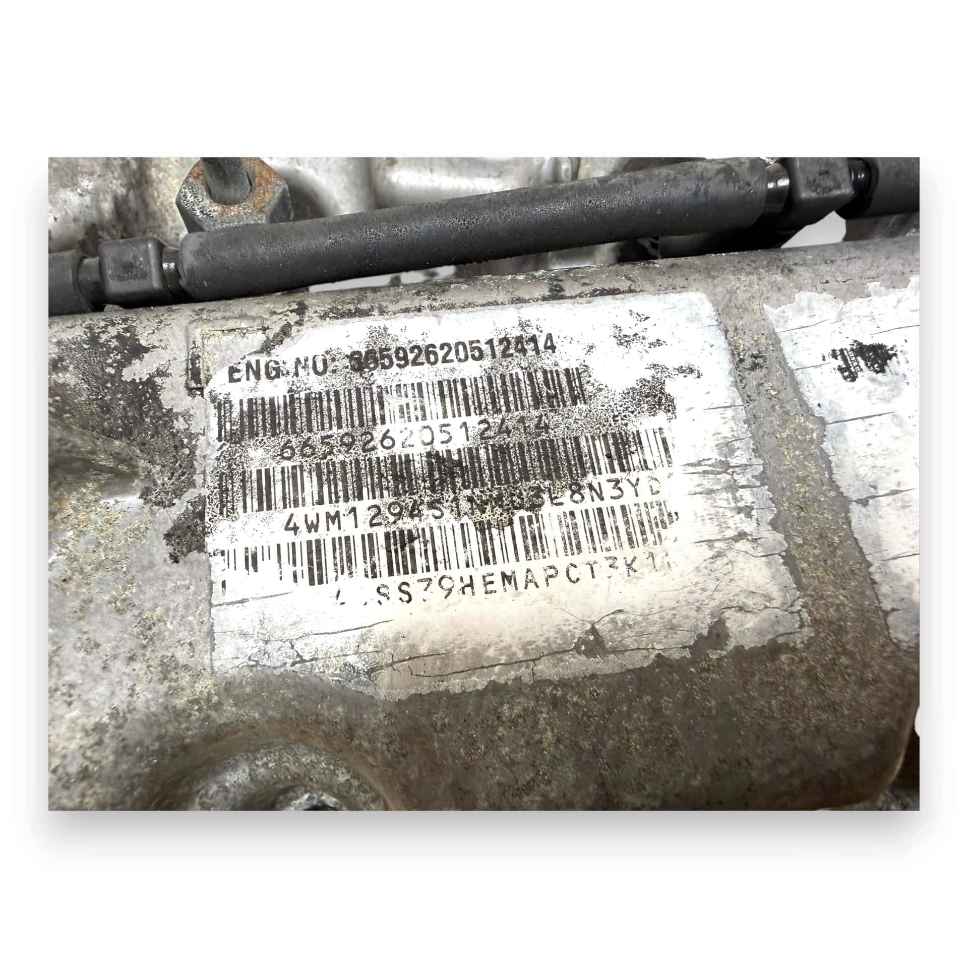 Moteur D27DT vue 2