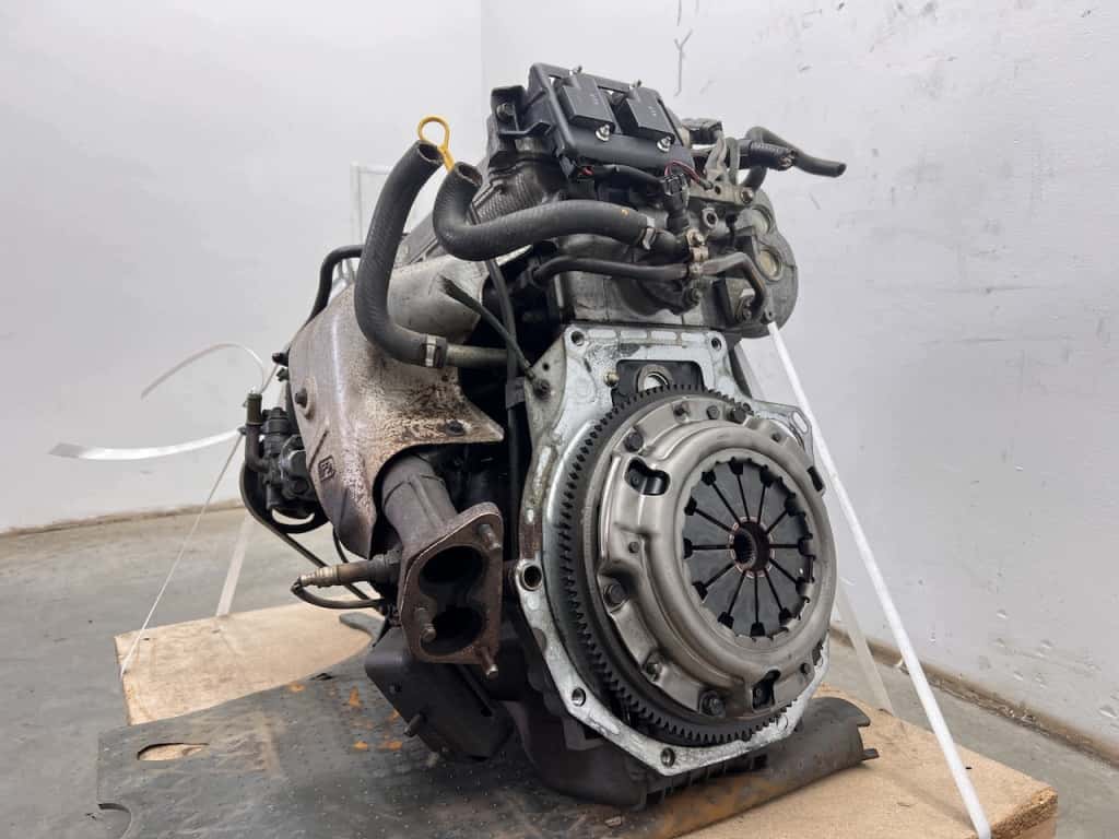 Moteur B6 (DOHC) vue 3
