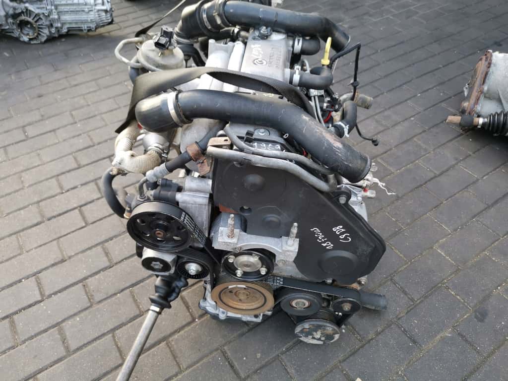 Moteur C9DB vue 3