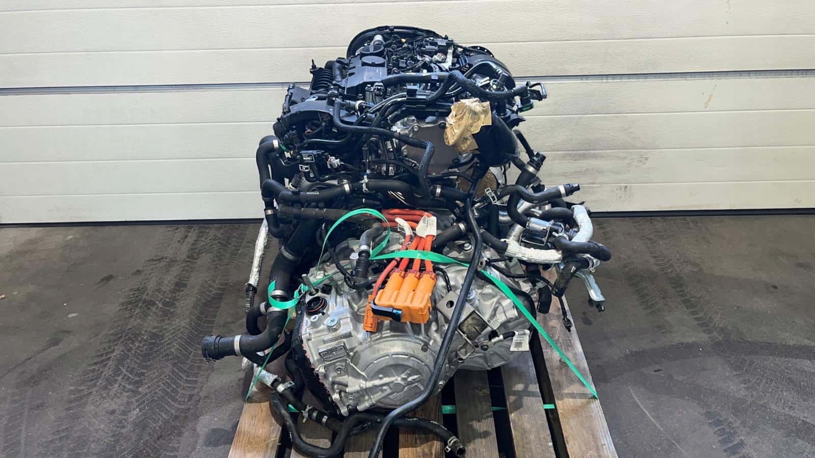 Moteur B 4204 T56 vue 3