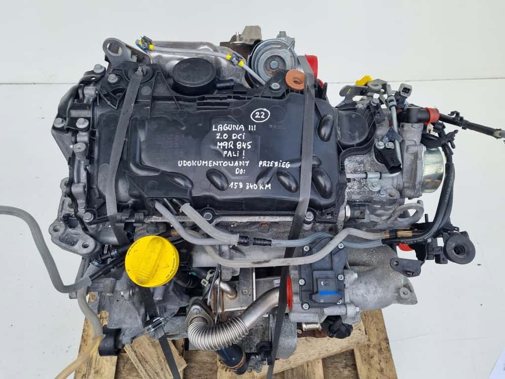 Moteur M9R 845 vue 3