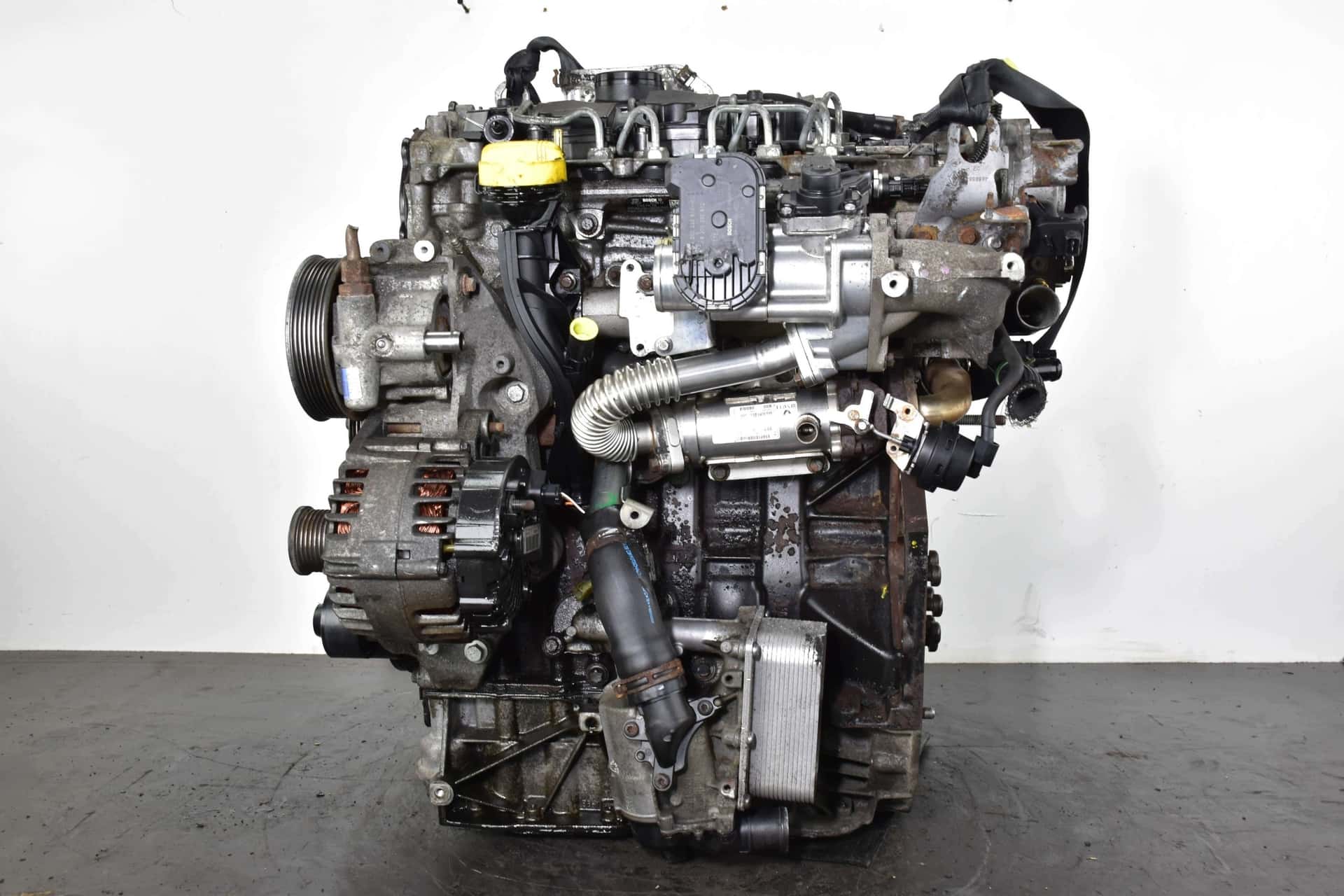 Moteur M9R 782 vue 4