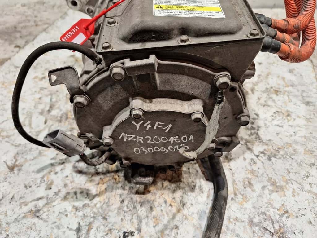 Moteur Y4F1 vue 3
