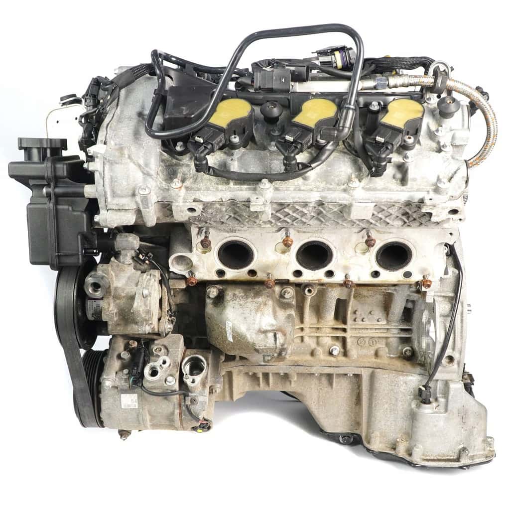 Moteur M 112.960 vue 2