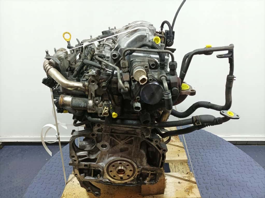 Moteur 2AD-FTV vue 3
