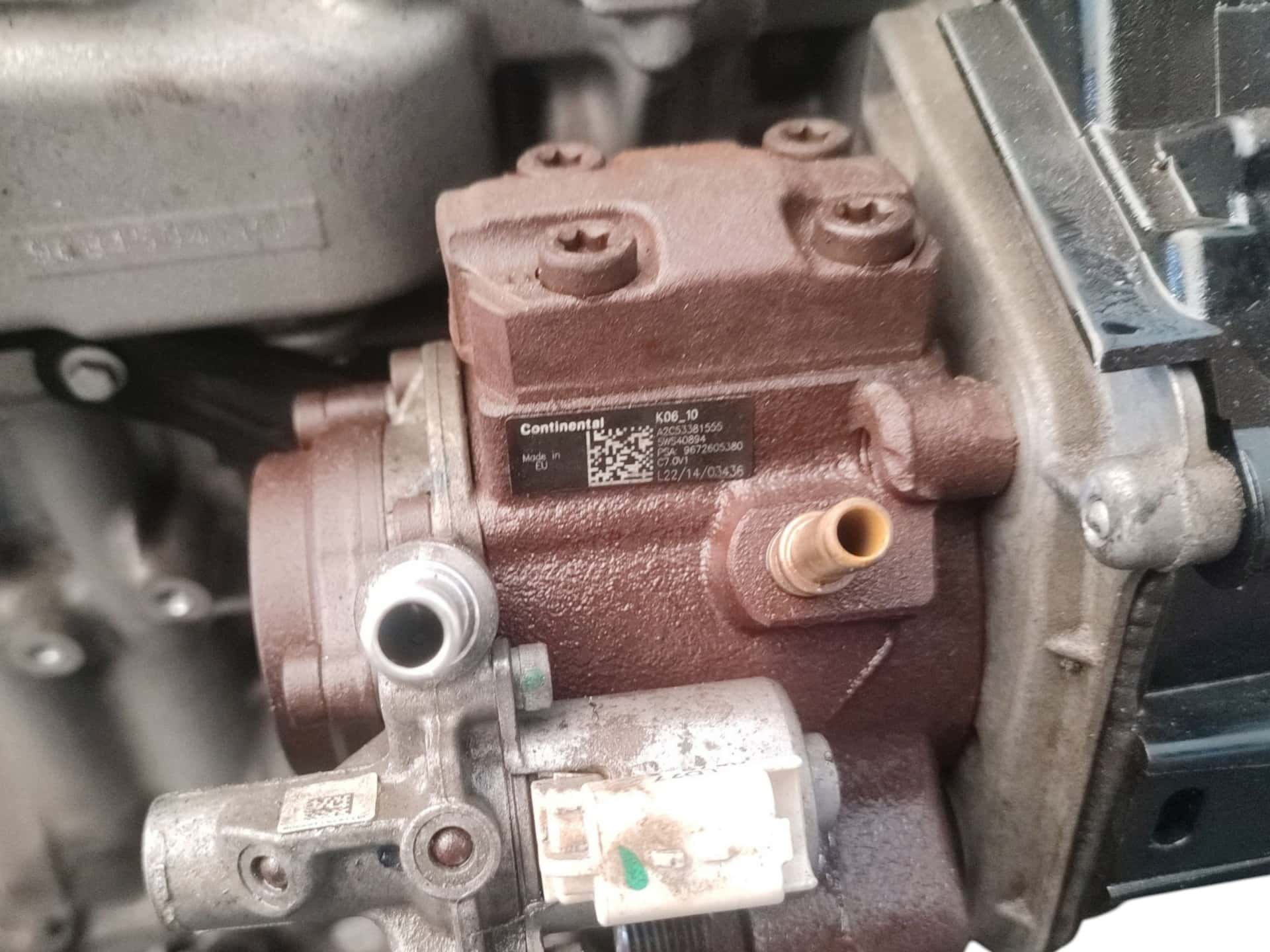 Moteur 9HR (DV6C) vue 7