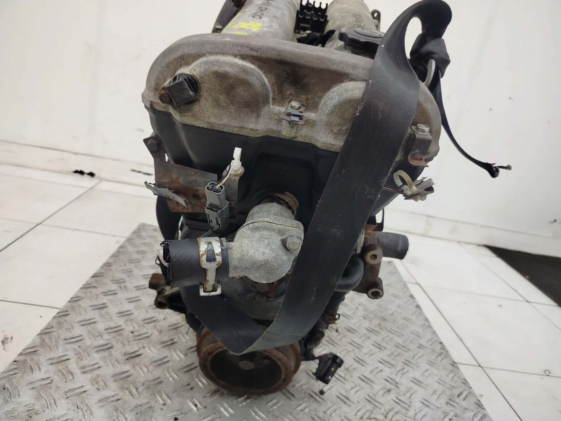 Moteur B6ZE vue 2