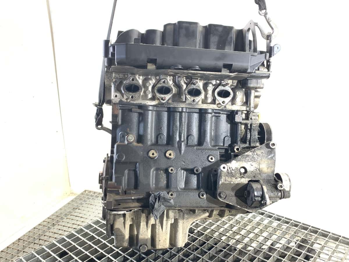 Moteur M47 D20 (204D4) vue 3