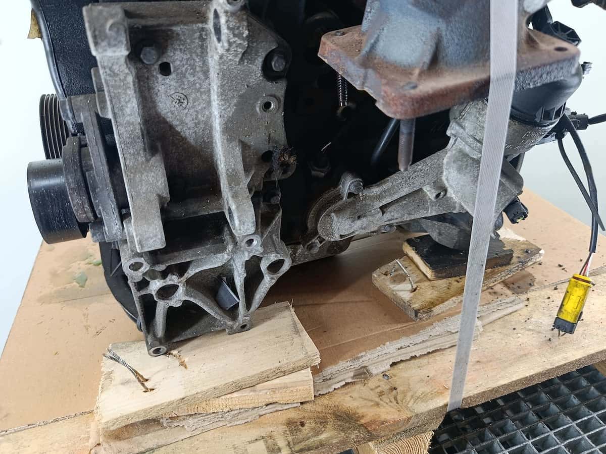 Moteur NFU (TU5JP4) vue 5