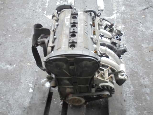 Moteur D6C (XU9J4) vue 6