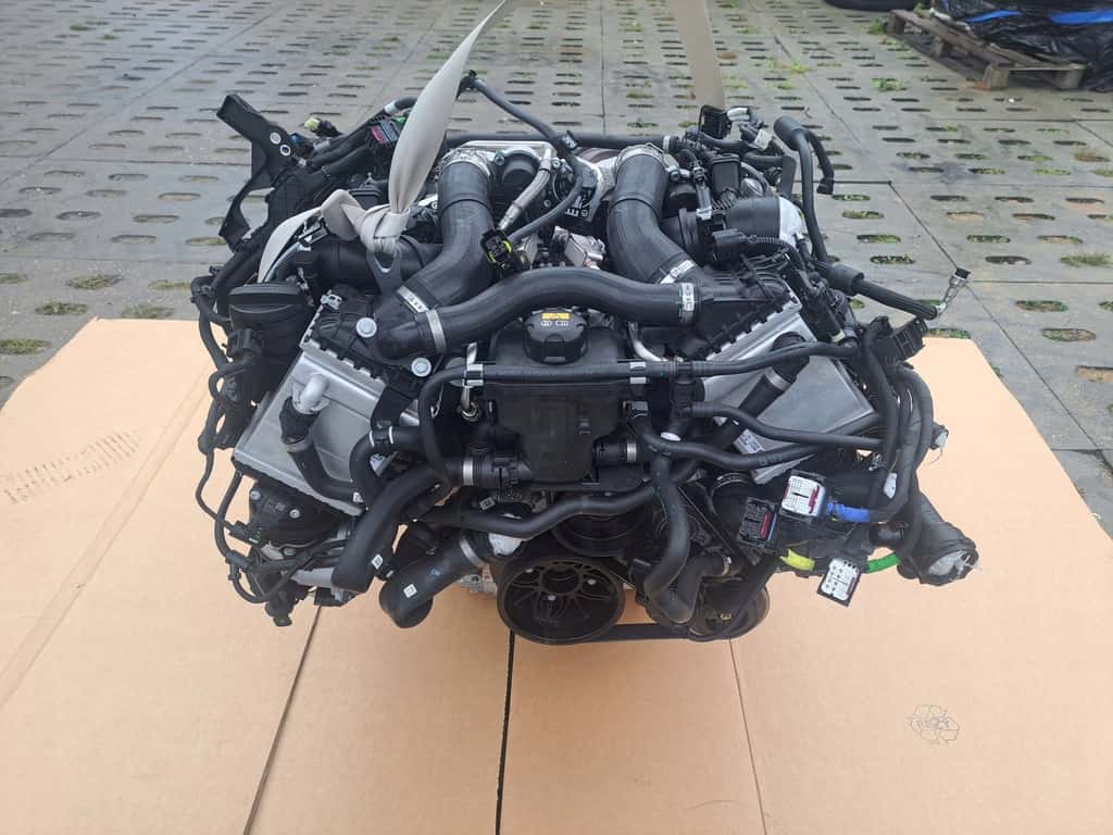 Moteur N63 B44 D vue 3