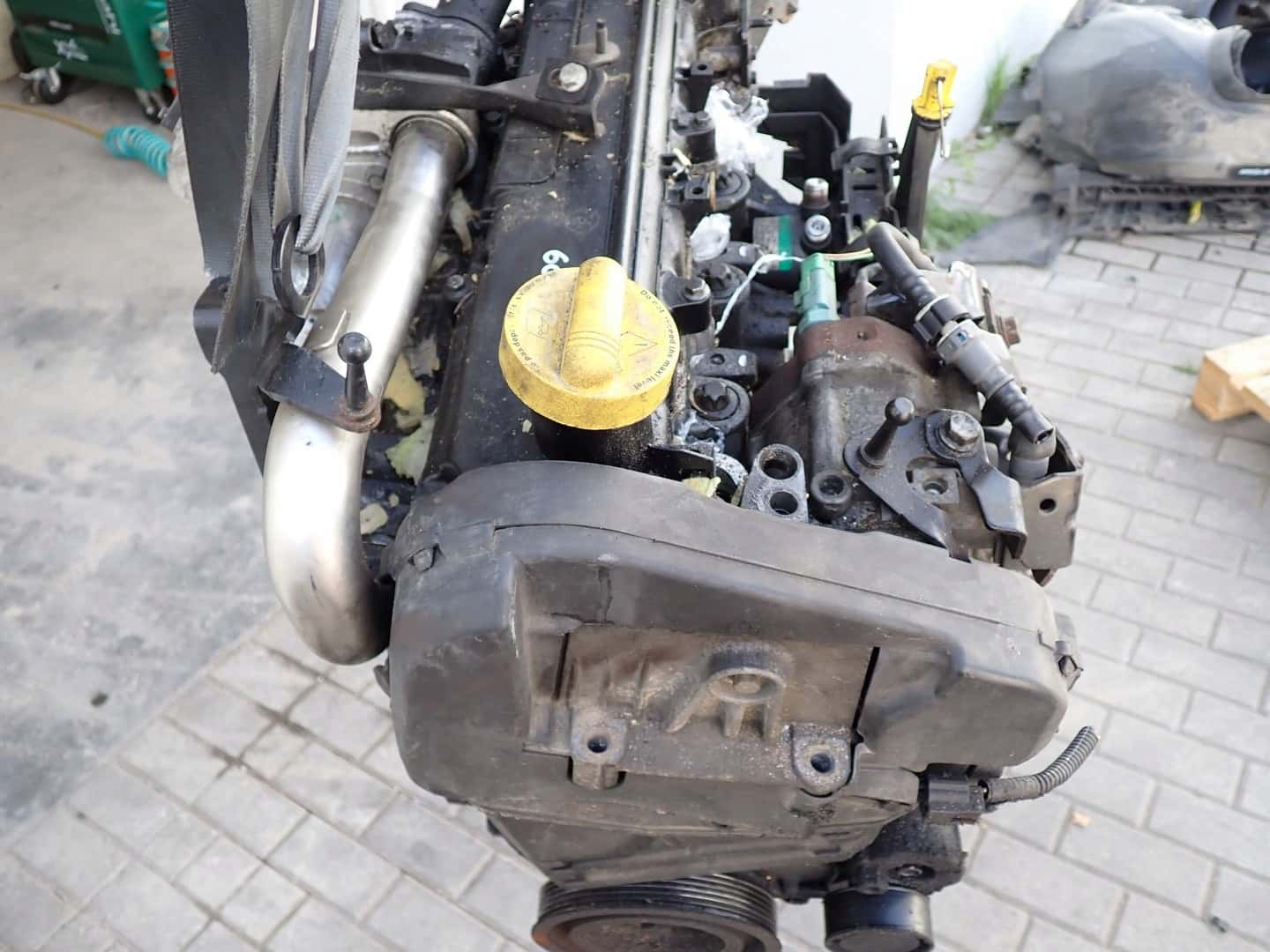 Moteur K9K 766 vue 16