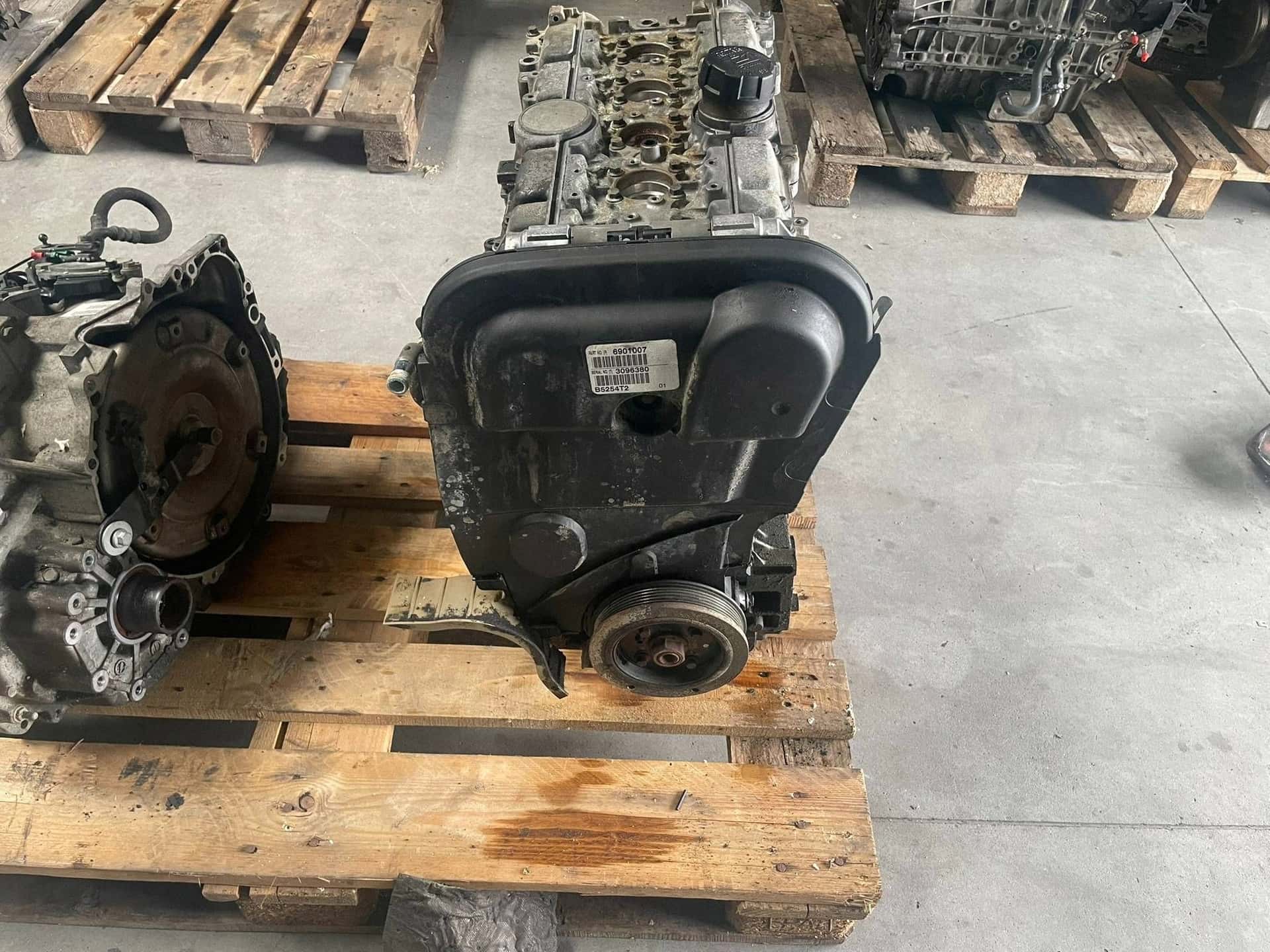 Moteur B 5254 T2 vue 2
