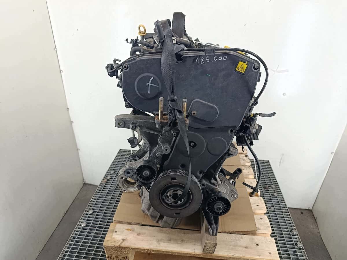 Moteur 198 A8.000 vue 4