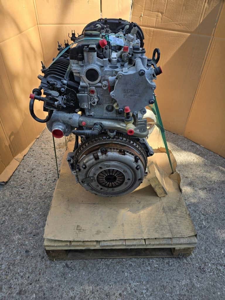 Moteur B 4204 T37 vue 3