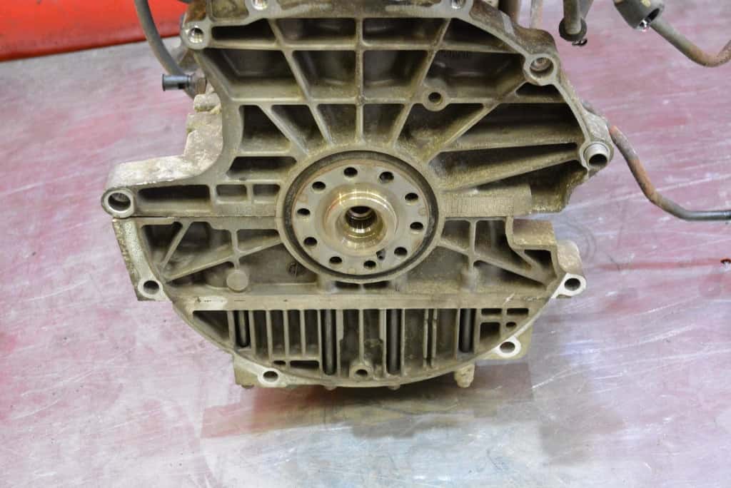 Moteur B 5204 T vue 8