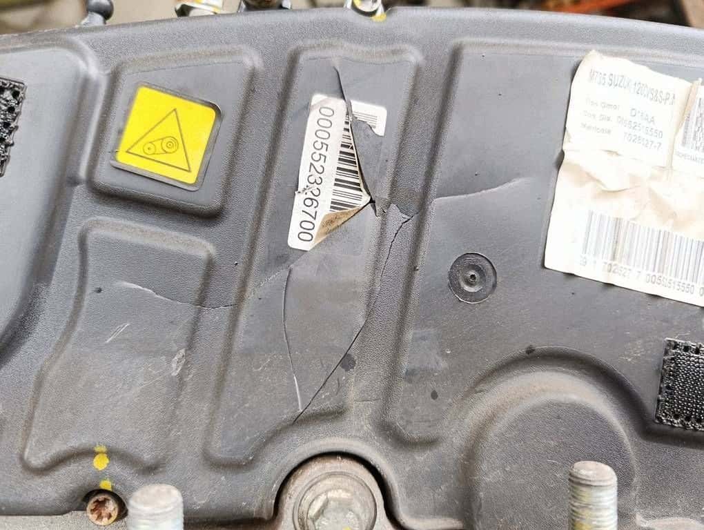 Moteur D16AA vue 10