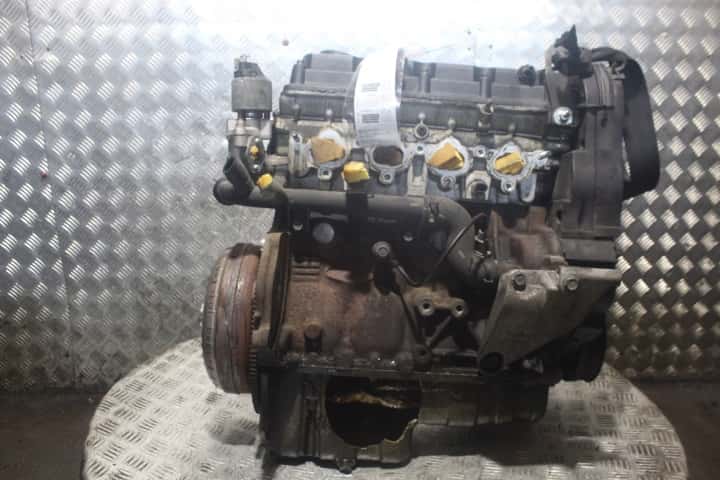 Moteur L14(85CUL4) vue 2