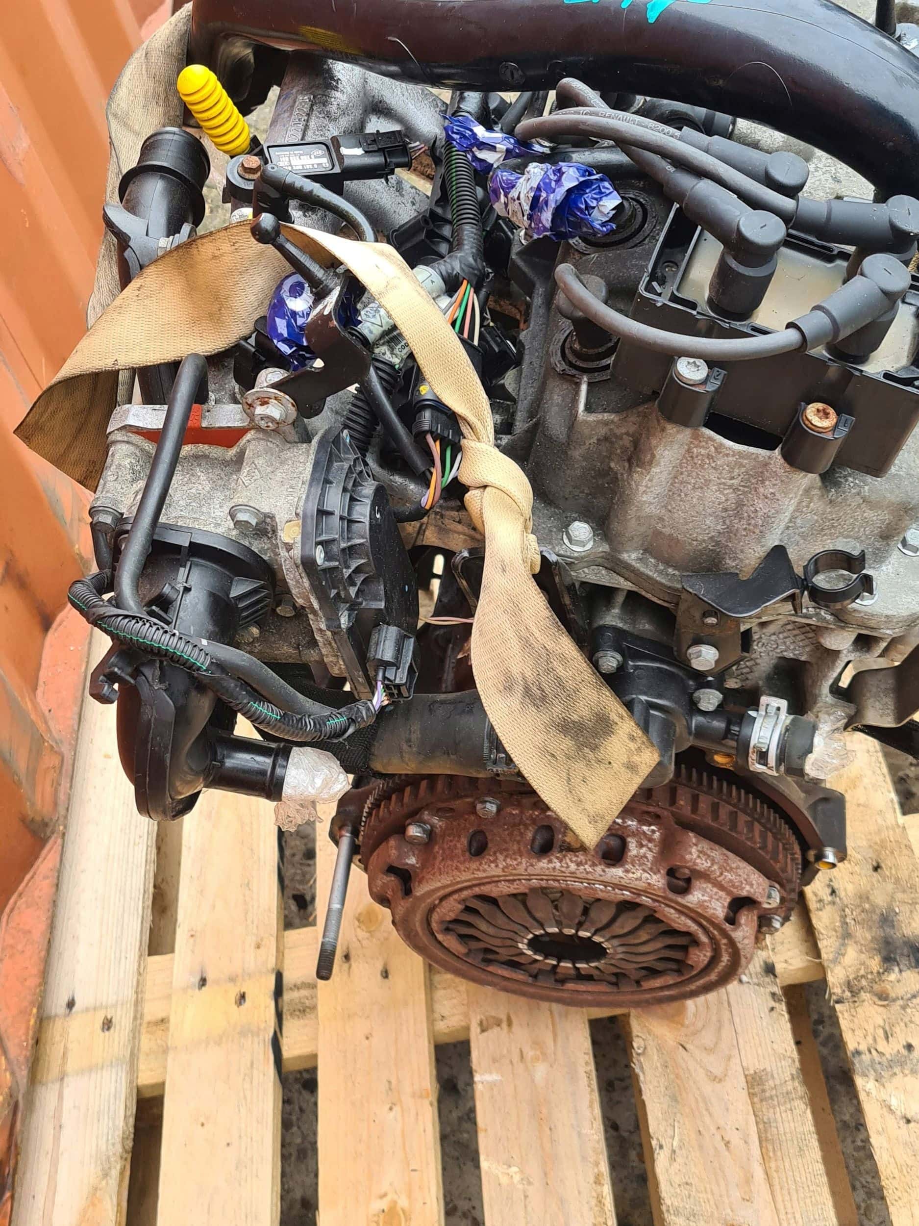 Moteur D4F 706 vue 2