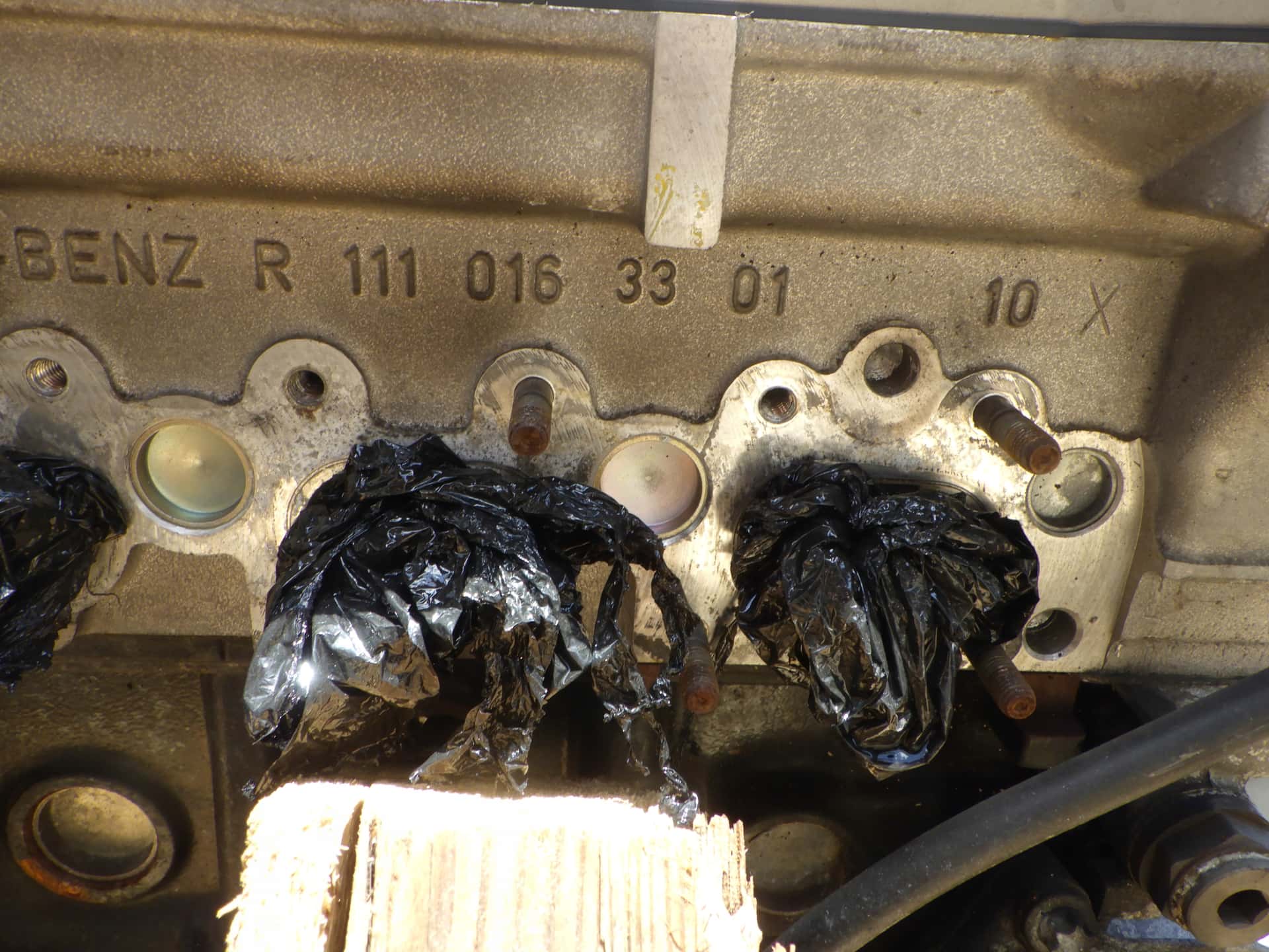 Moteur M 111.945 vue 3