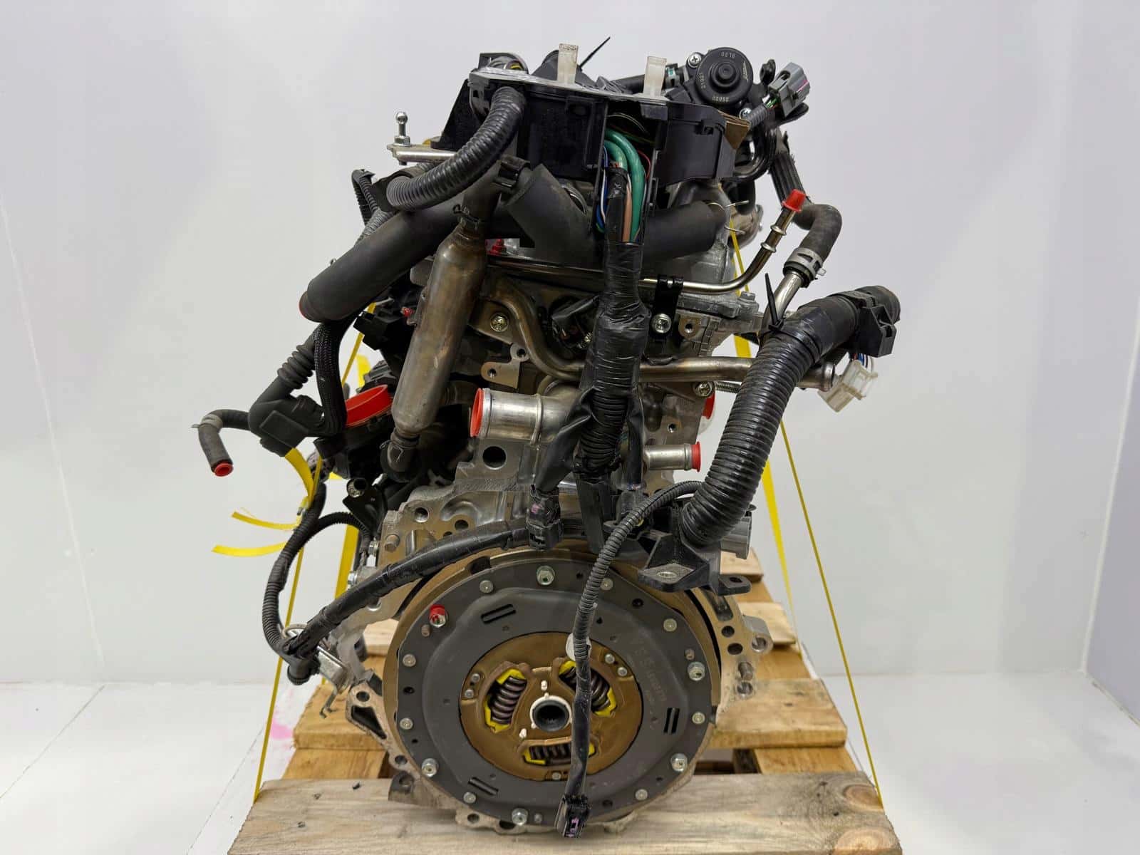 Moteur 1NZ-FXE vue 4