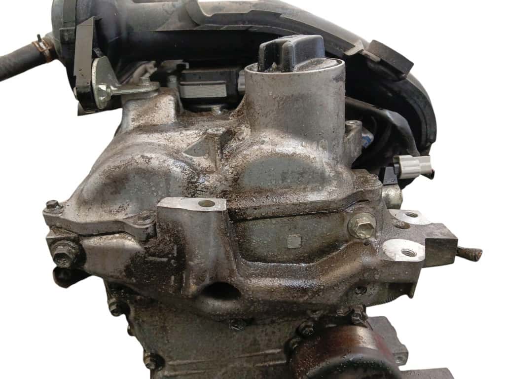 Moteur HR16DE vue 6