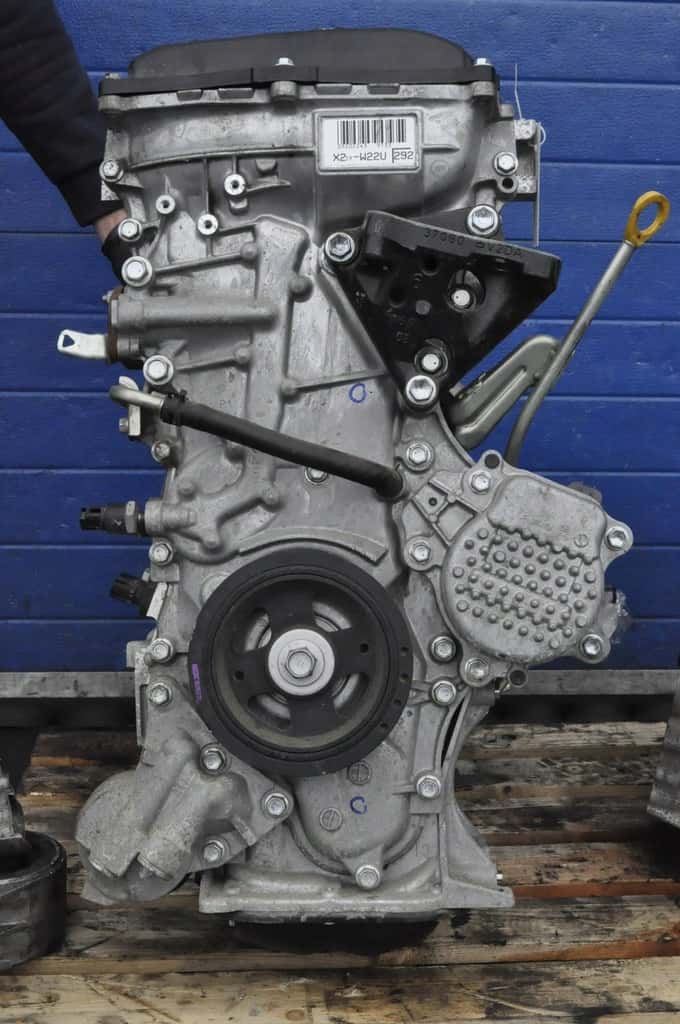 Moteur 2ZR-FXE vue 3