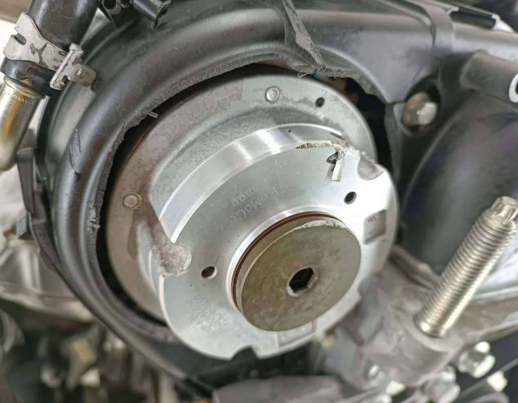 Moteur B 4164 T vue 4