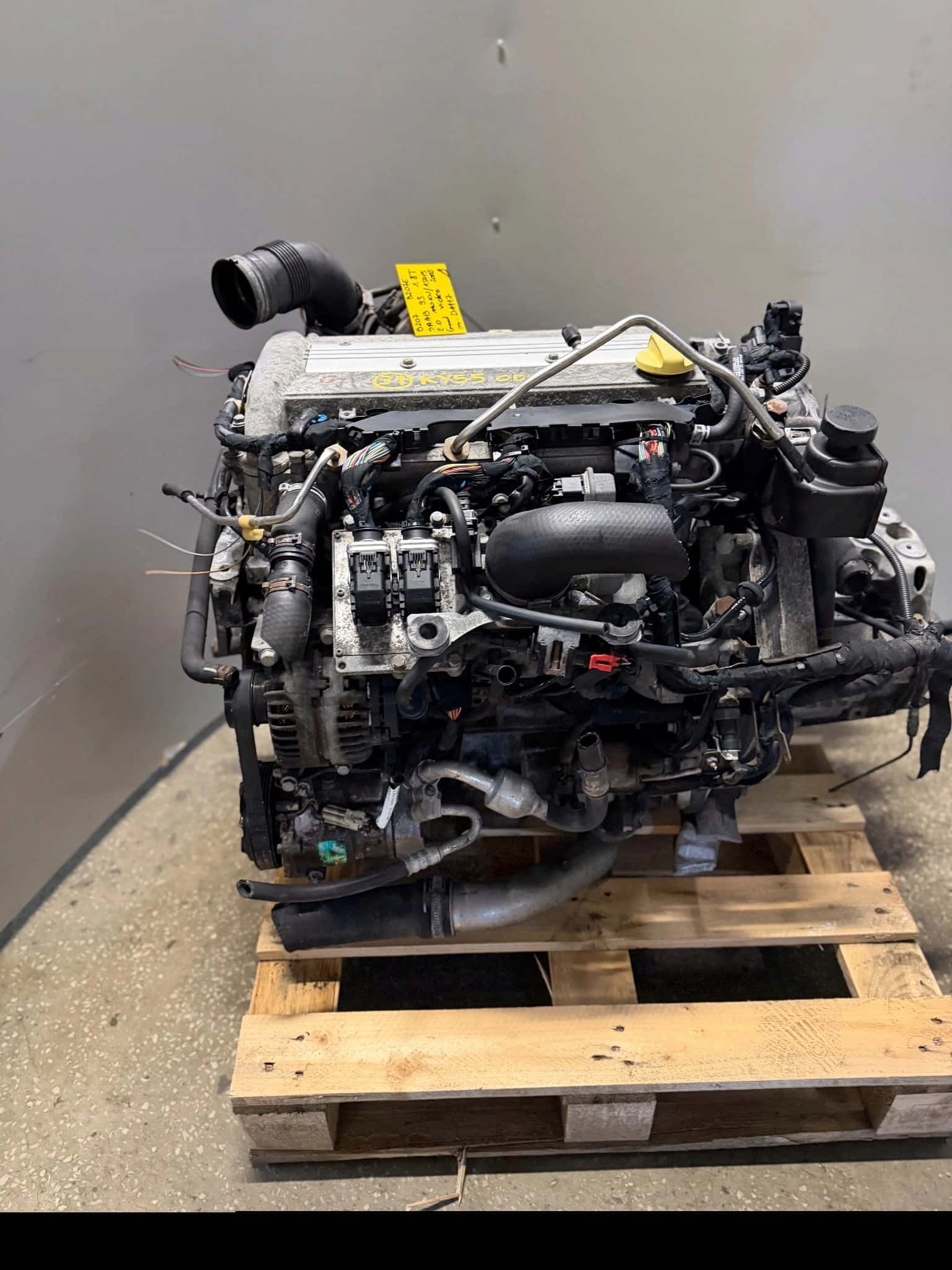 Moteur B207E vue 8