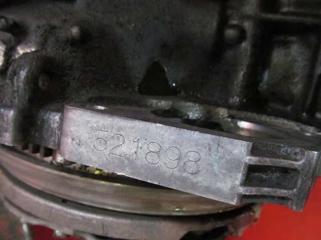 Moteur 1AD-FTV vue 4