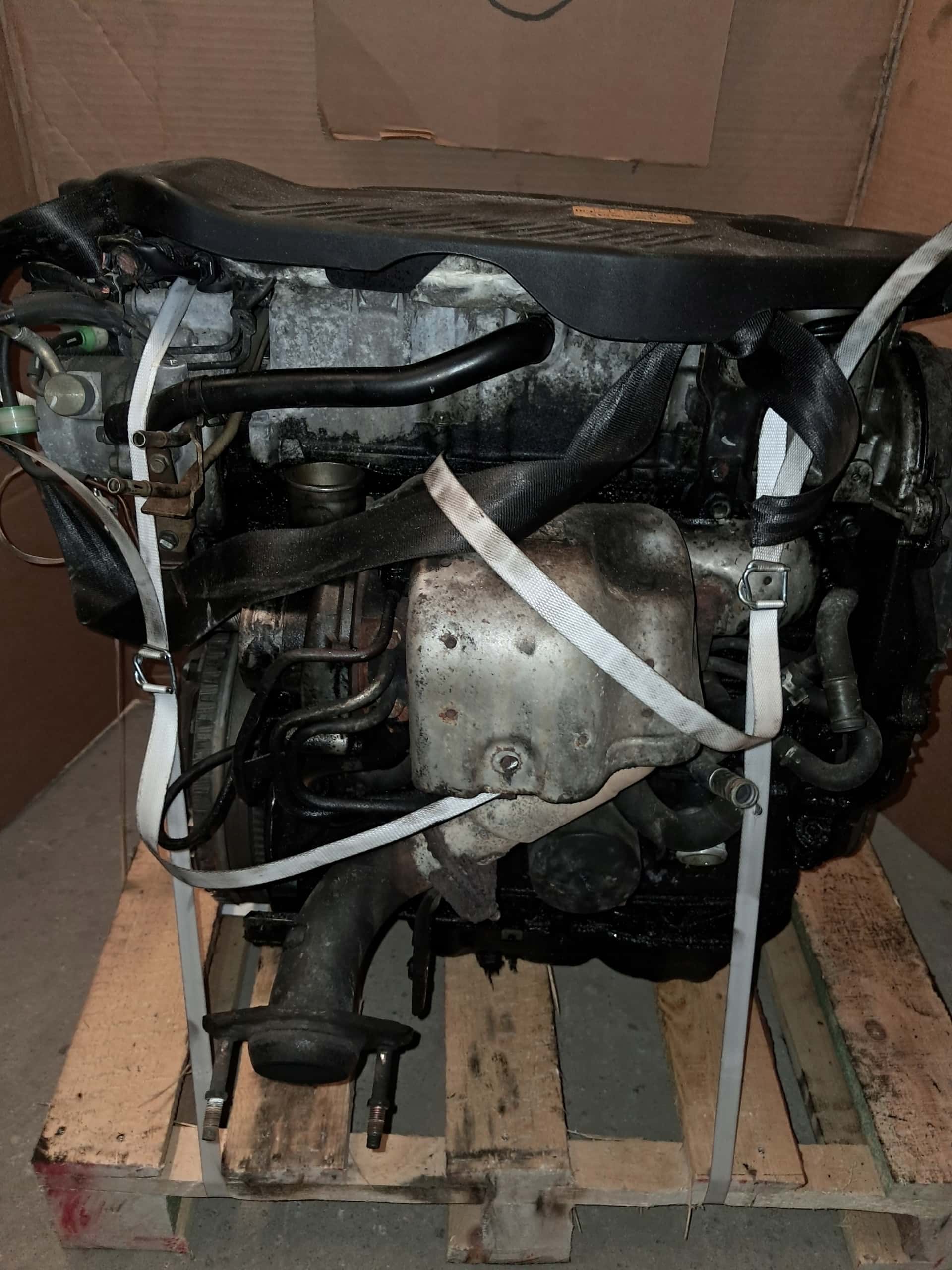 Moteur RF7J vue 3