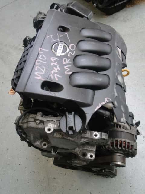 Moteur MR20DE vue 4