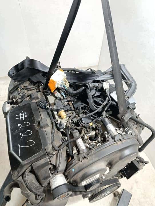 Moteur B 4204 T28 vue 4