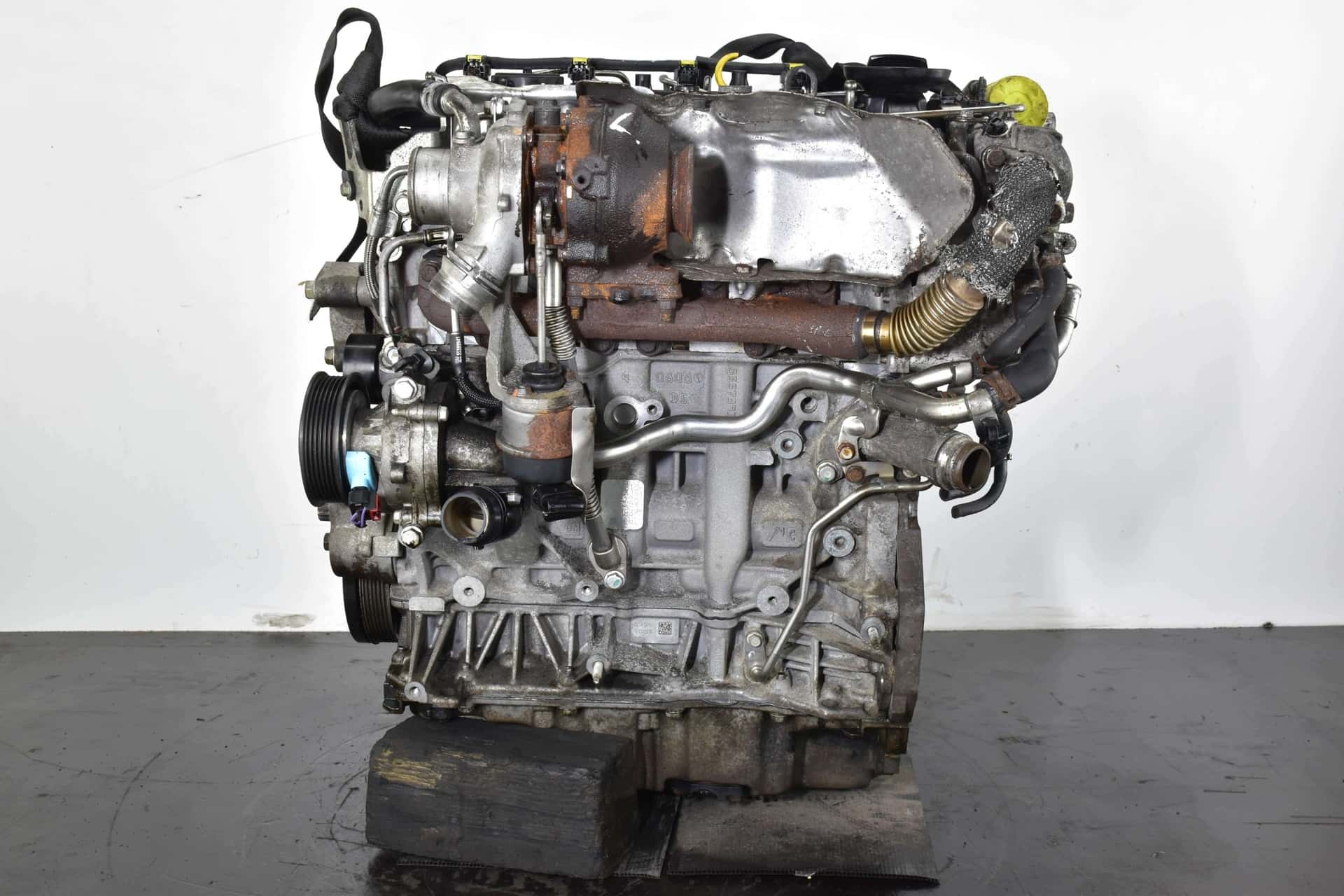 Moteur B 16 DTH vue 5
