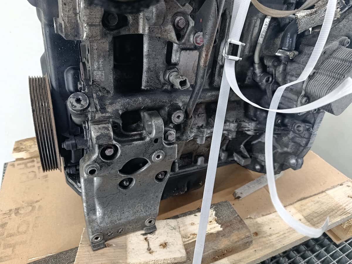 Moteur Y642 vue 6