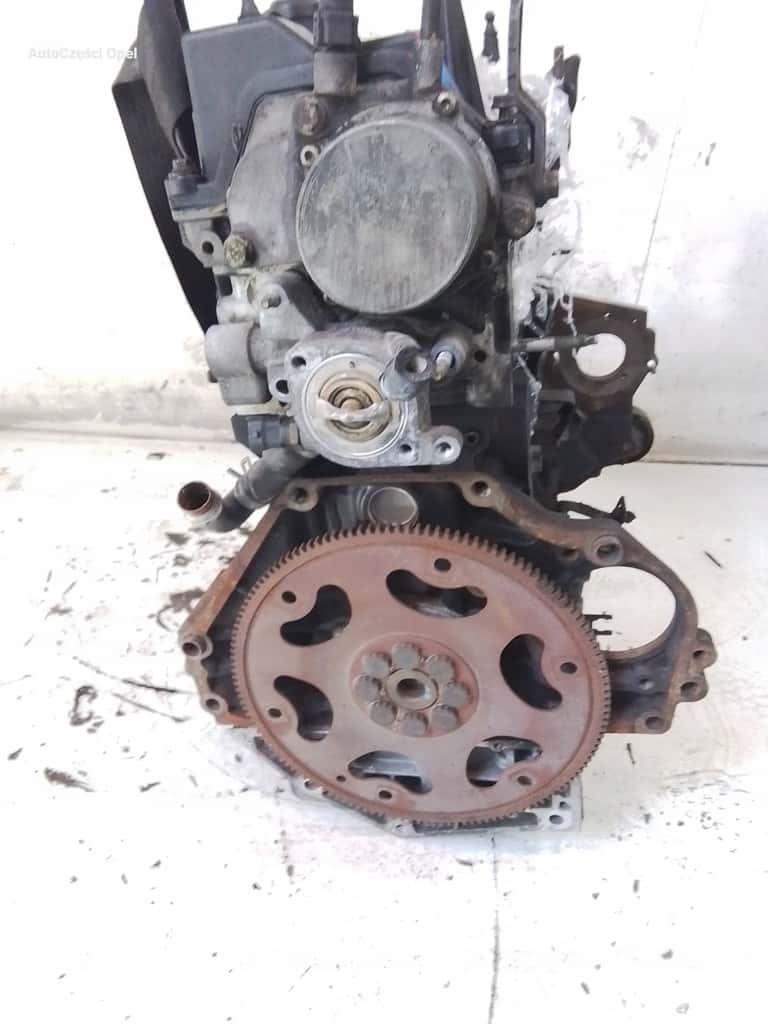 Moteur A 17 DTS vue 3