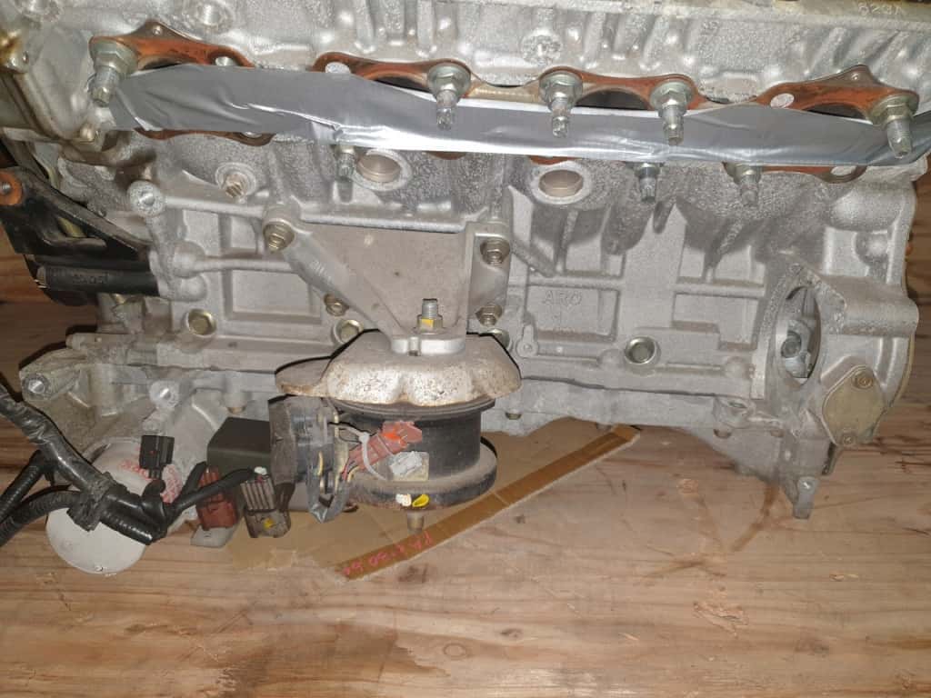 Moteur 1UR-FSE vue 5