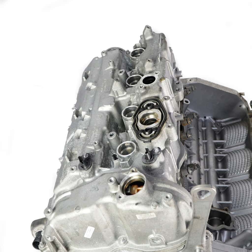 Moteur S63 B44 B vue 3