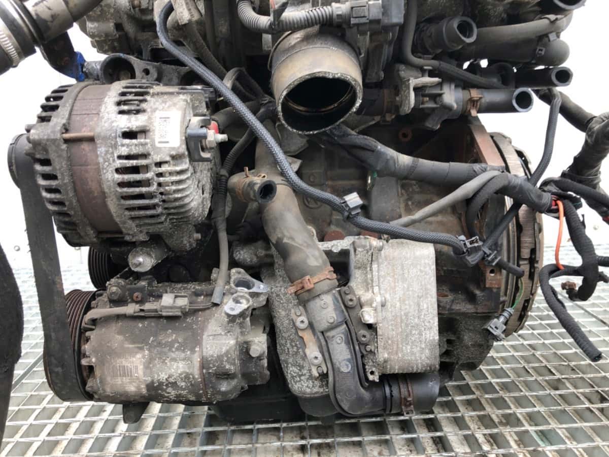 Moteur M9T 706 vue 5