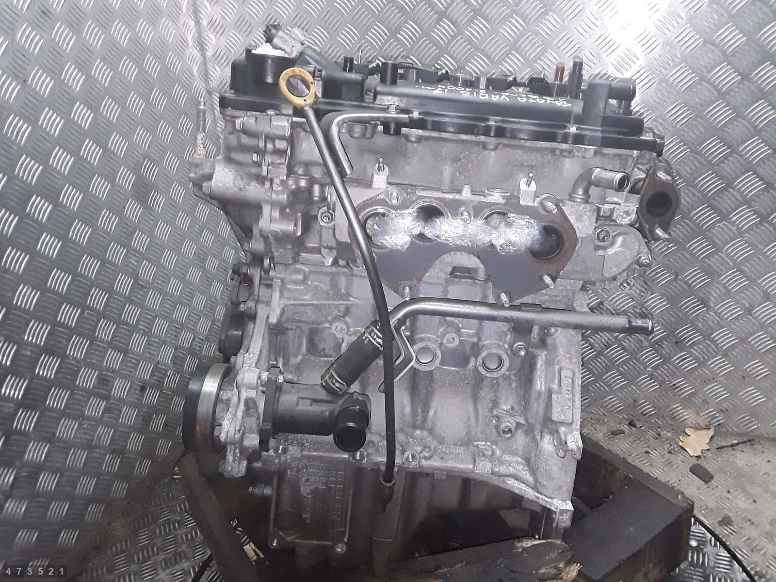 Moteur 2NR-FKE vue 2