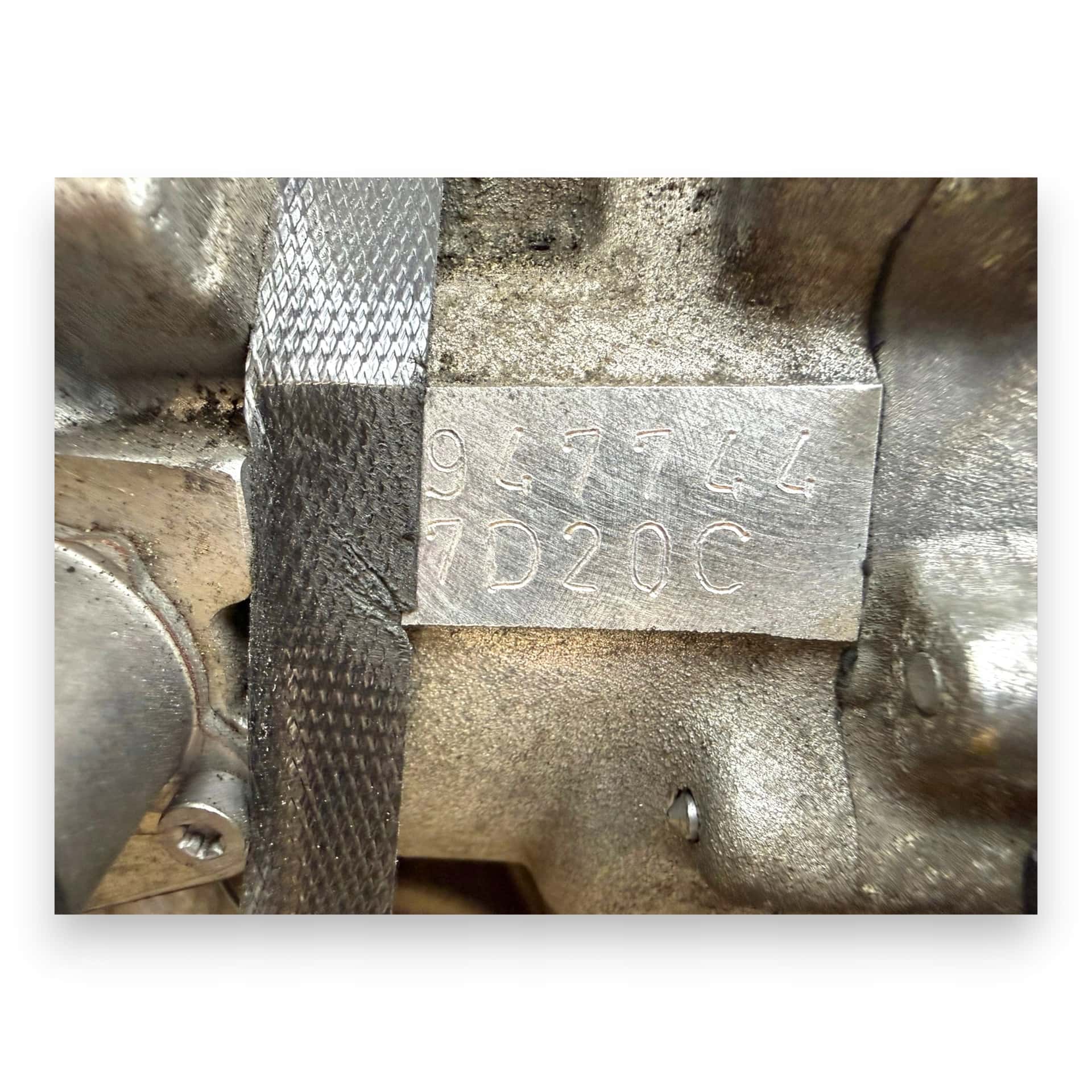 Moteur N47 D20 C vue 2