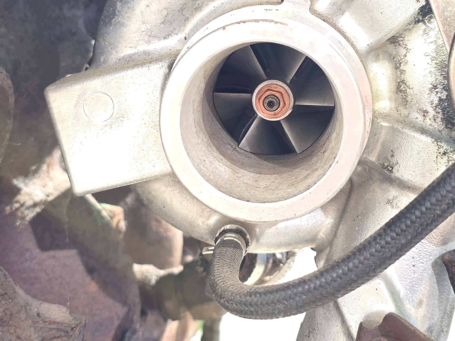 Moteur F1CE0481D vue 8
