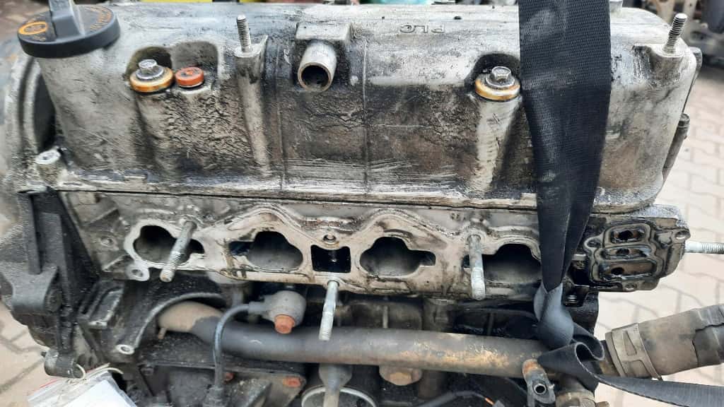 Moteur D16V1 vue 5