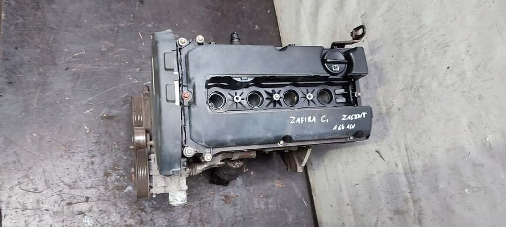 Moteur A 16 XNT vue 6