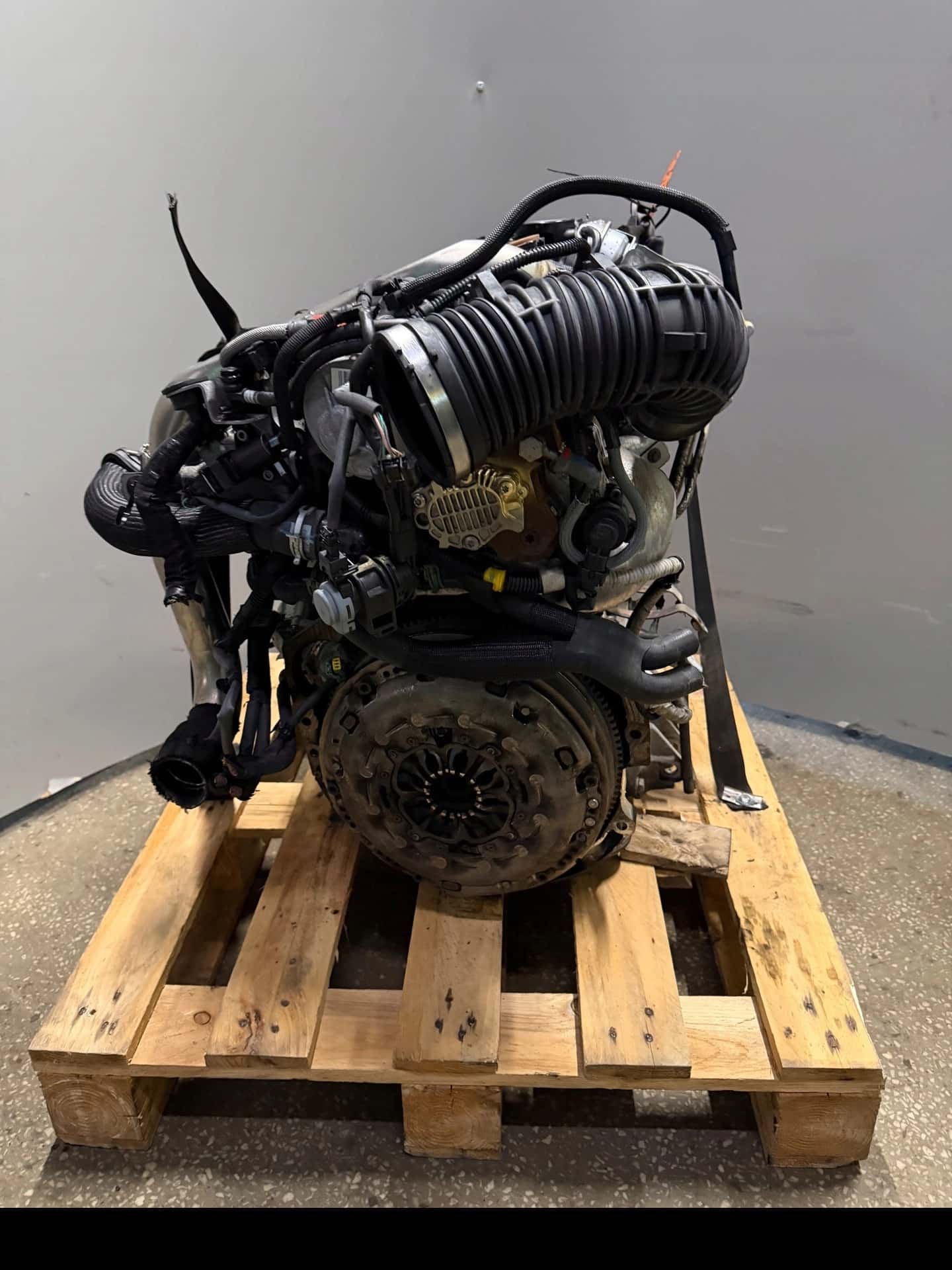Moteur M9R 742 vue 6