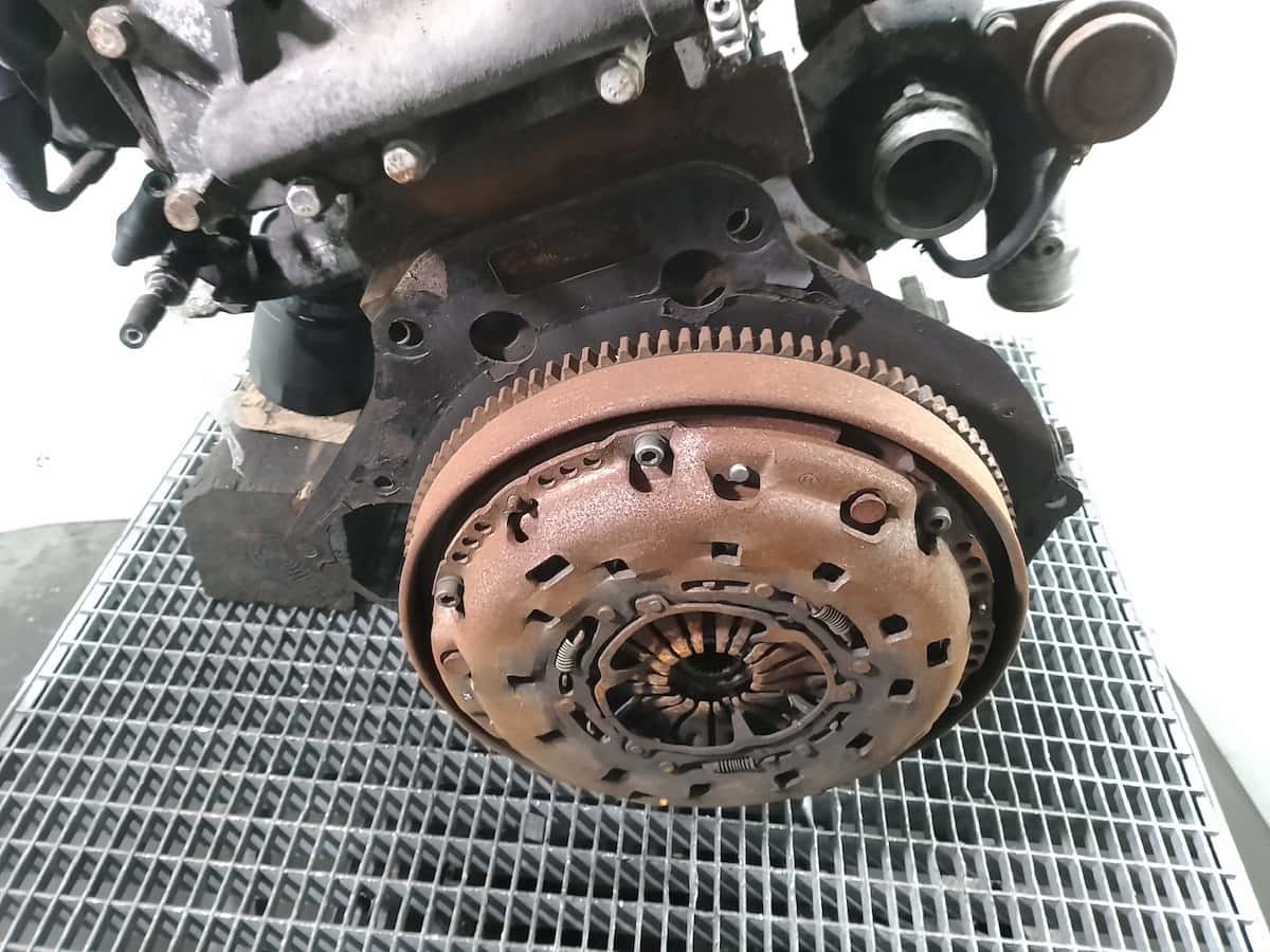 Moteur F1AE0481D vue 4