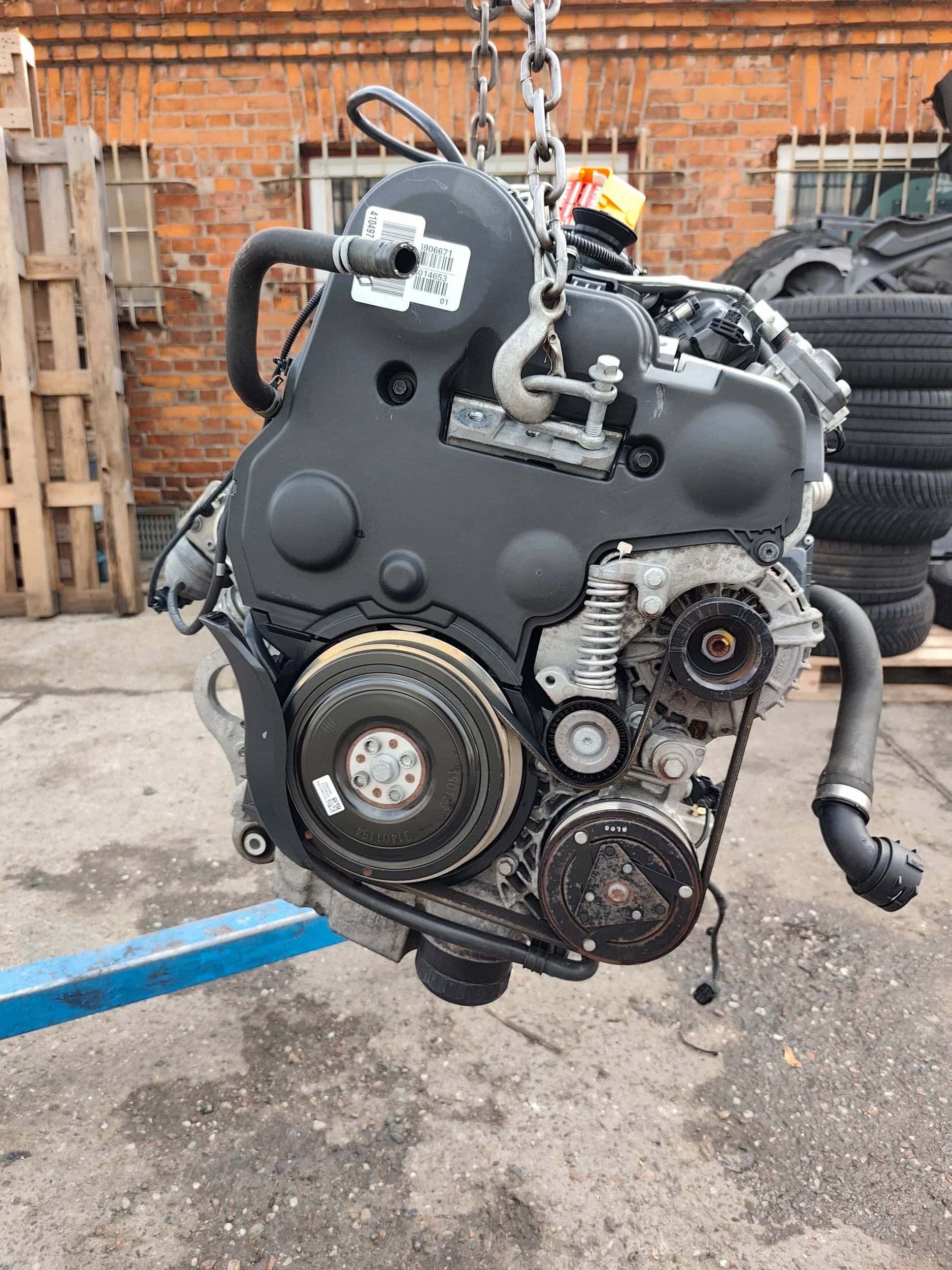 Moteur D 4204 T16 vue 3