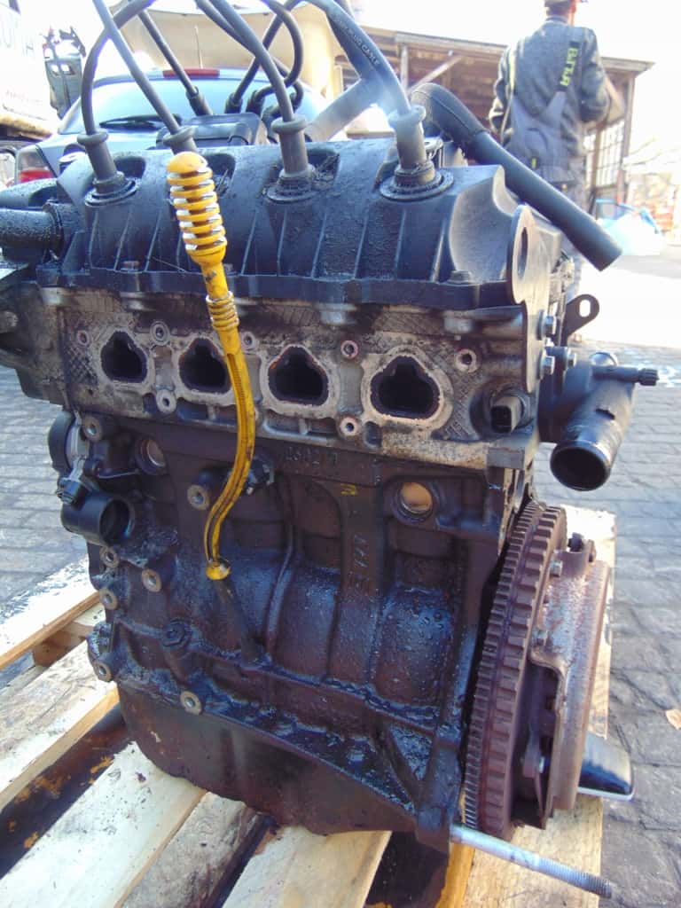 Moteur D4F 732 vue 5