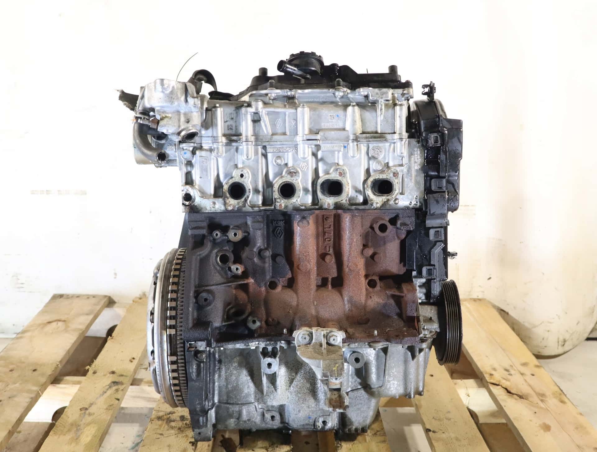 Moteur K9K 872 vue 3