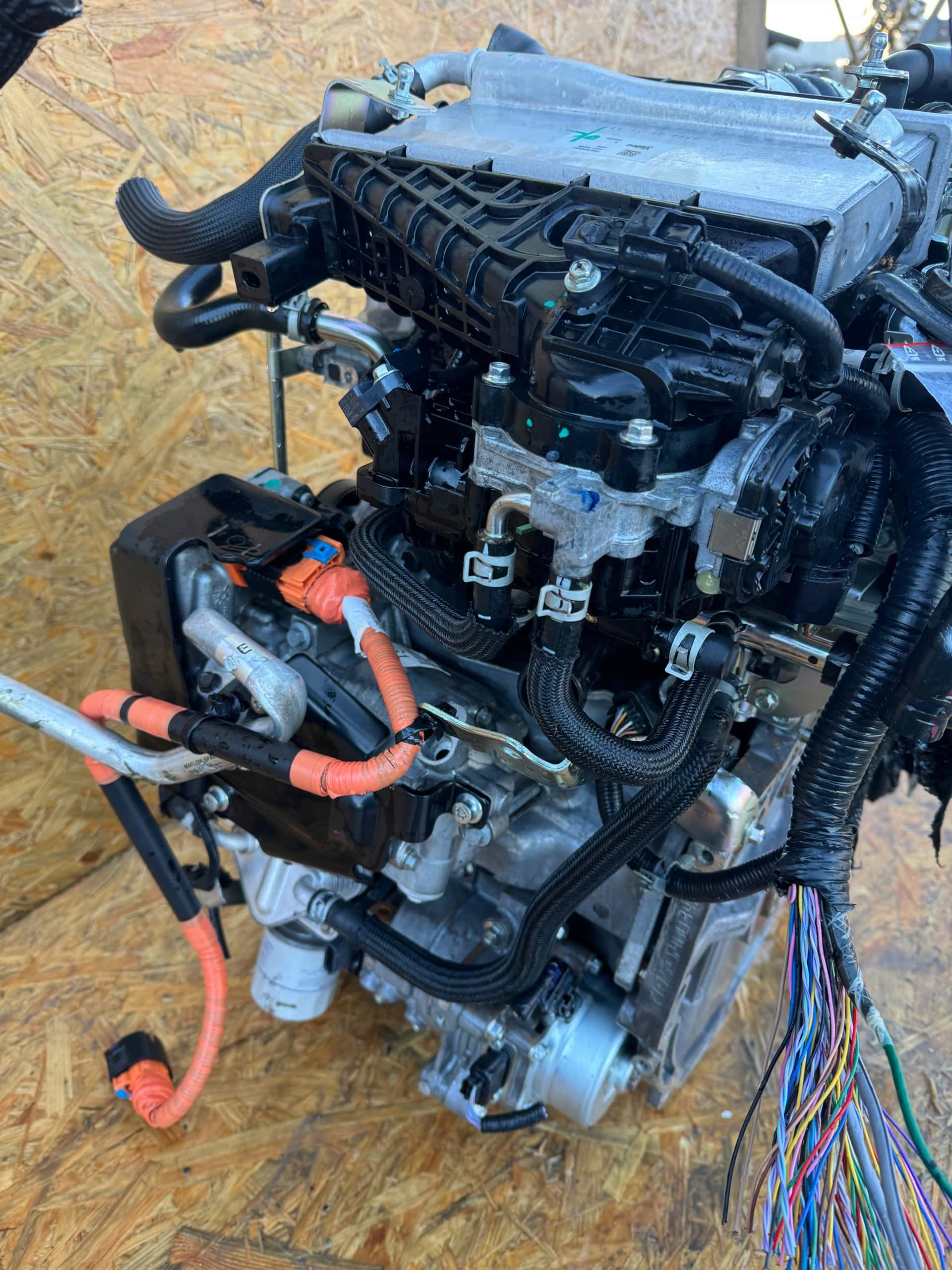 Moteur KR15DDT vue 4